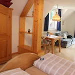 Landgasthof Zum Schuetzen 3*