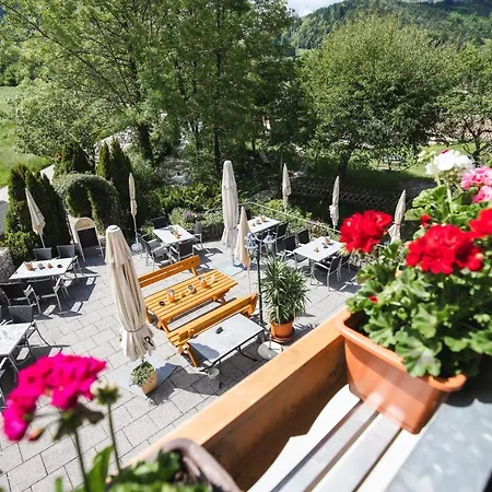 Landgasthof Zum Schuetzen Otel 3*