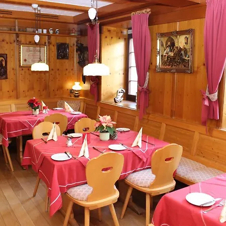 Landgasthof Zum Schuetzen אובריאד