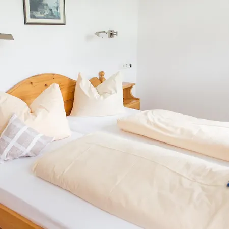 Landgasthof Zum Schuetzen 3*