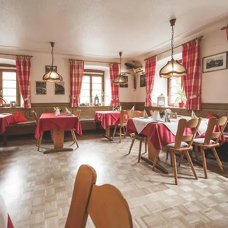 Landgasthof Zum Schuetzen 3*