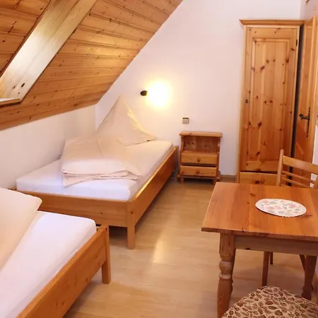 Landgasthof Zum Schuetzen Hotel